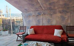 Spacious Private Rooftop Studio, Mountain And Sea View